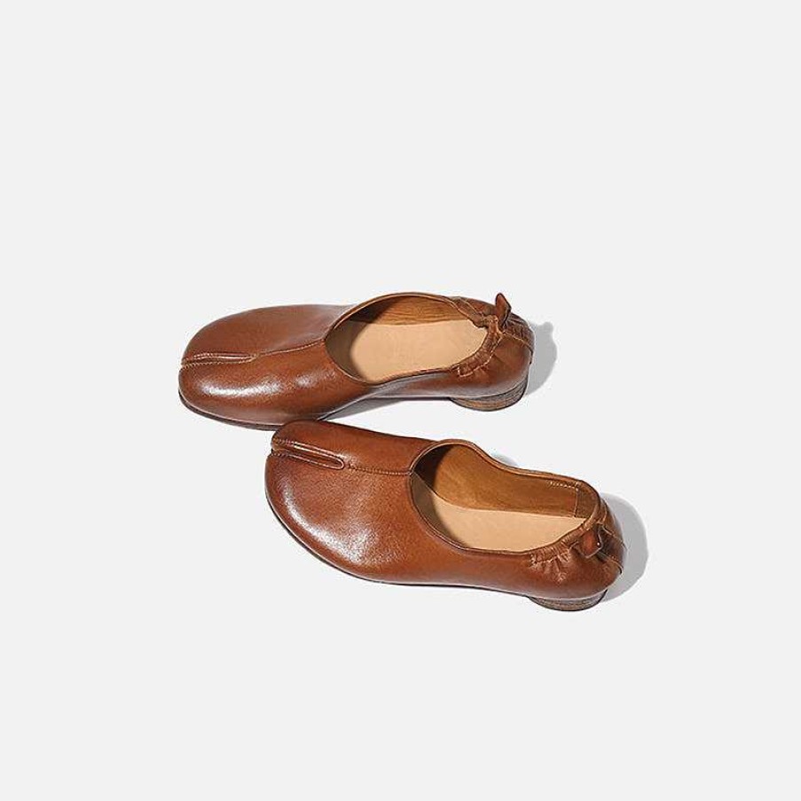 Dwarves Goodyear Horse Leather Flats Split Toe For Women Leather Sole In /