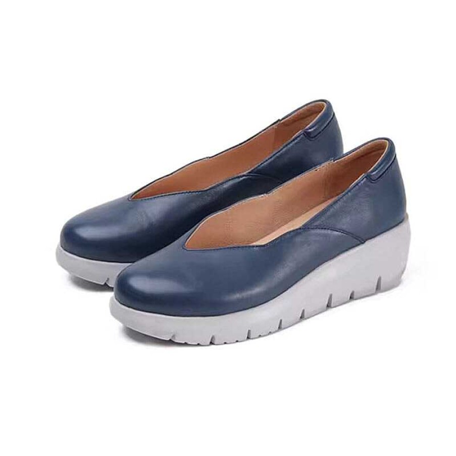 Dwarves Soft Leather Loafers For Women Light Wedge Heel In / / /