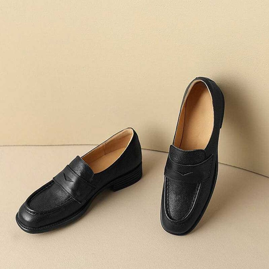 Dwarves Soft Leather Penny Loafers For Women In / Us5 To Us10