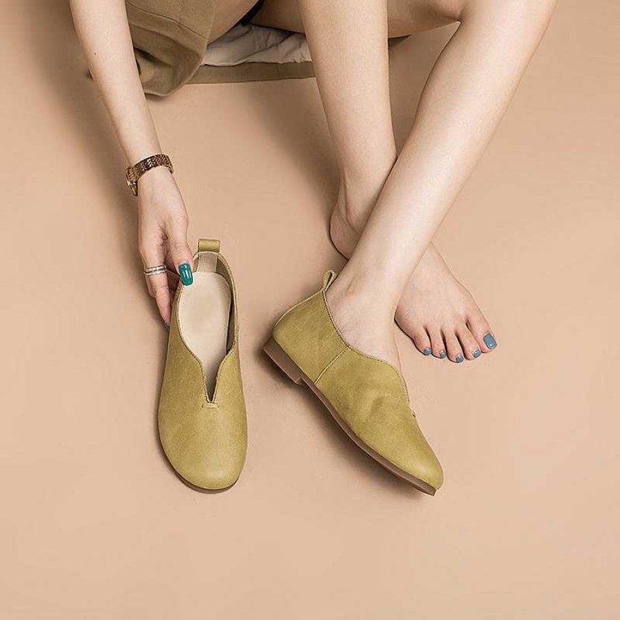 Dwarves Soft Leather Flat Slip On Loafers For Women Handmade / / /