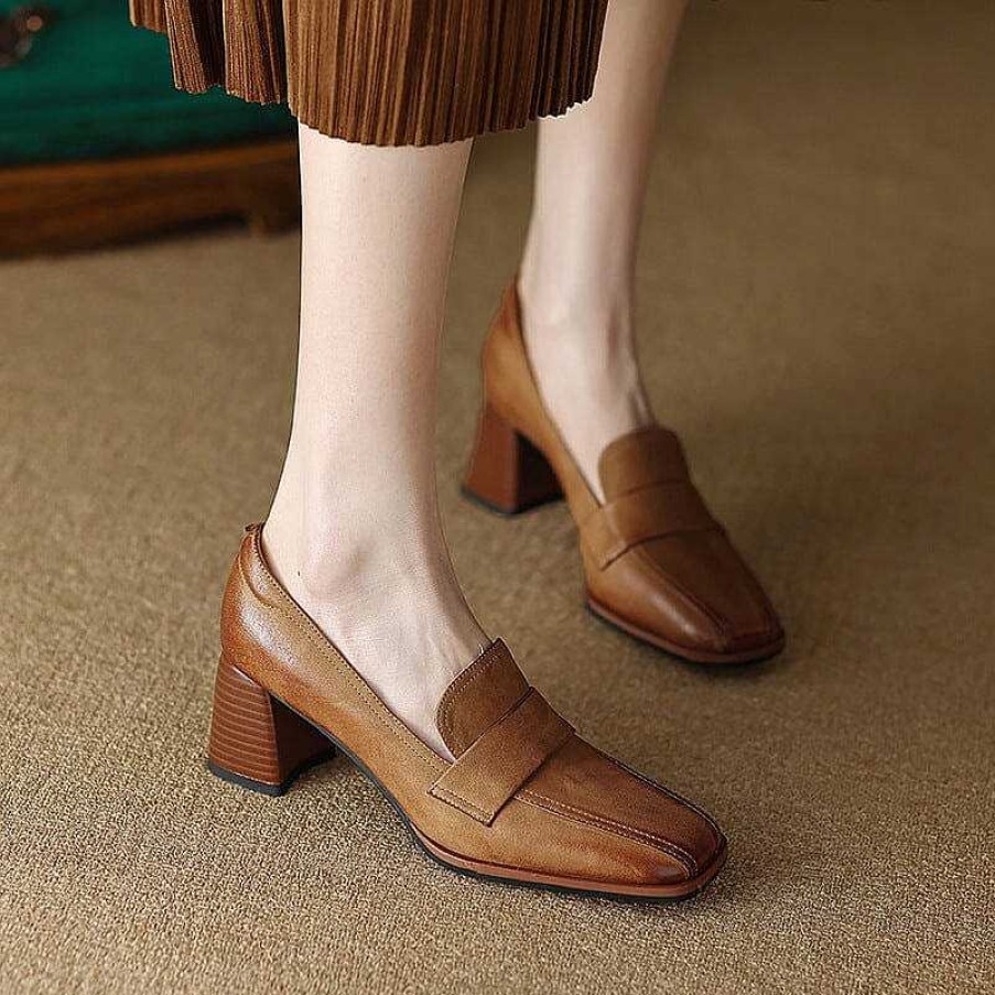 Dwarves Women'S Handmade Retro Square-Toe Block-Heel Loafers In /