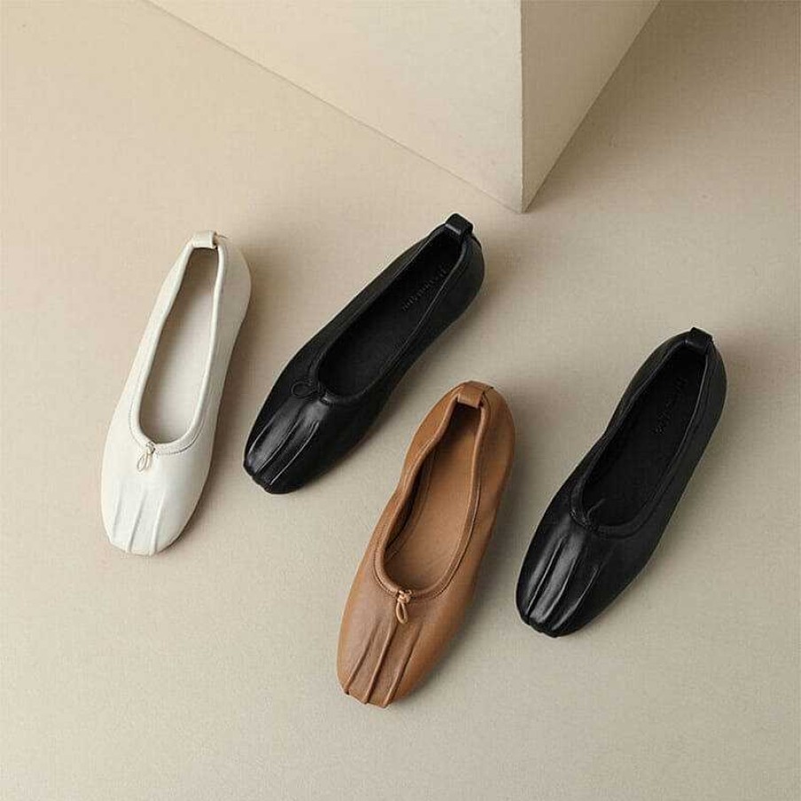 Dwarves Soft Leather Flat Slip On Loafers For Women Handmade / /