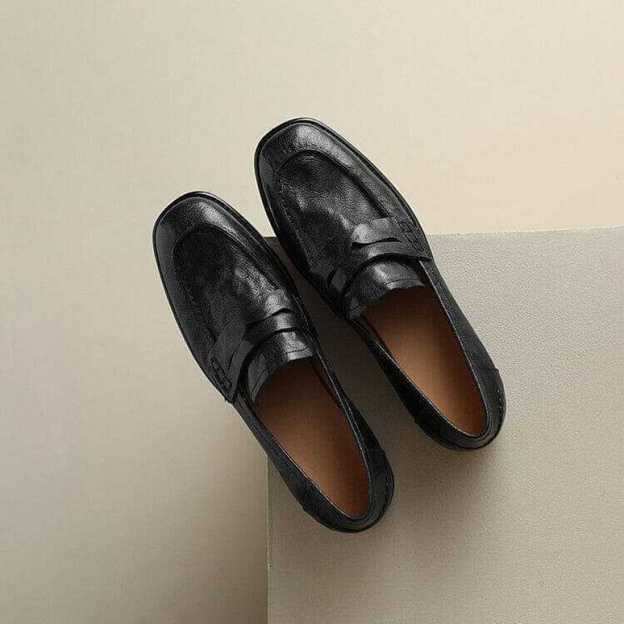 Dwarves Retro Style Soft Leather Penny Loafers For Women In /