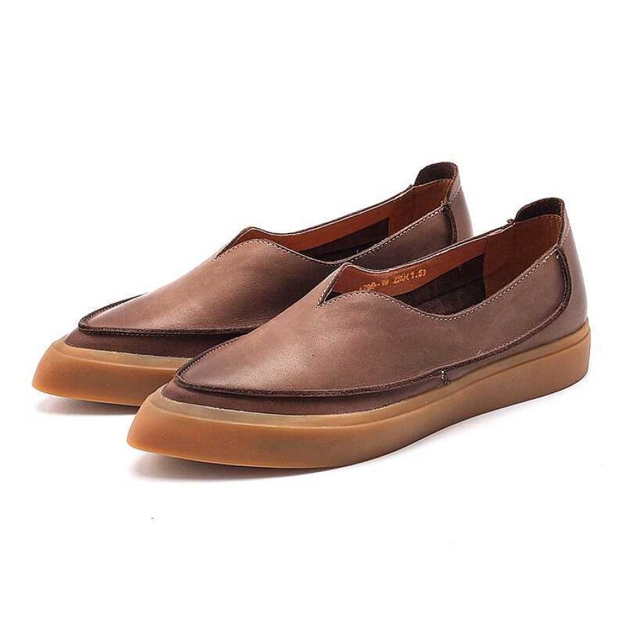 Dwarves Witch Style Point Toe Calfskin Flat Loafers In / /