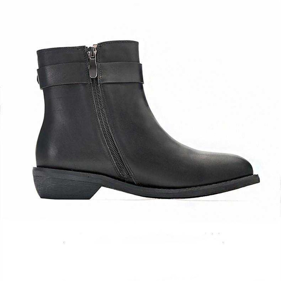 Dwarves Wide Fit Handmade Genuine Leather Round Toe Back Zip Low Heels Chic Mid-Calf Boots With Buckles Leather Lining