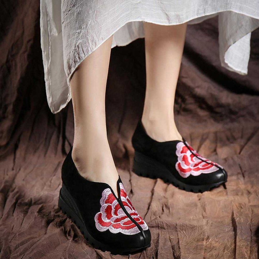 Dwarves Retro Embroidery Nubuck Leather Platform Shoes For Women Chunky Shoes Designer Shoes