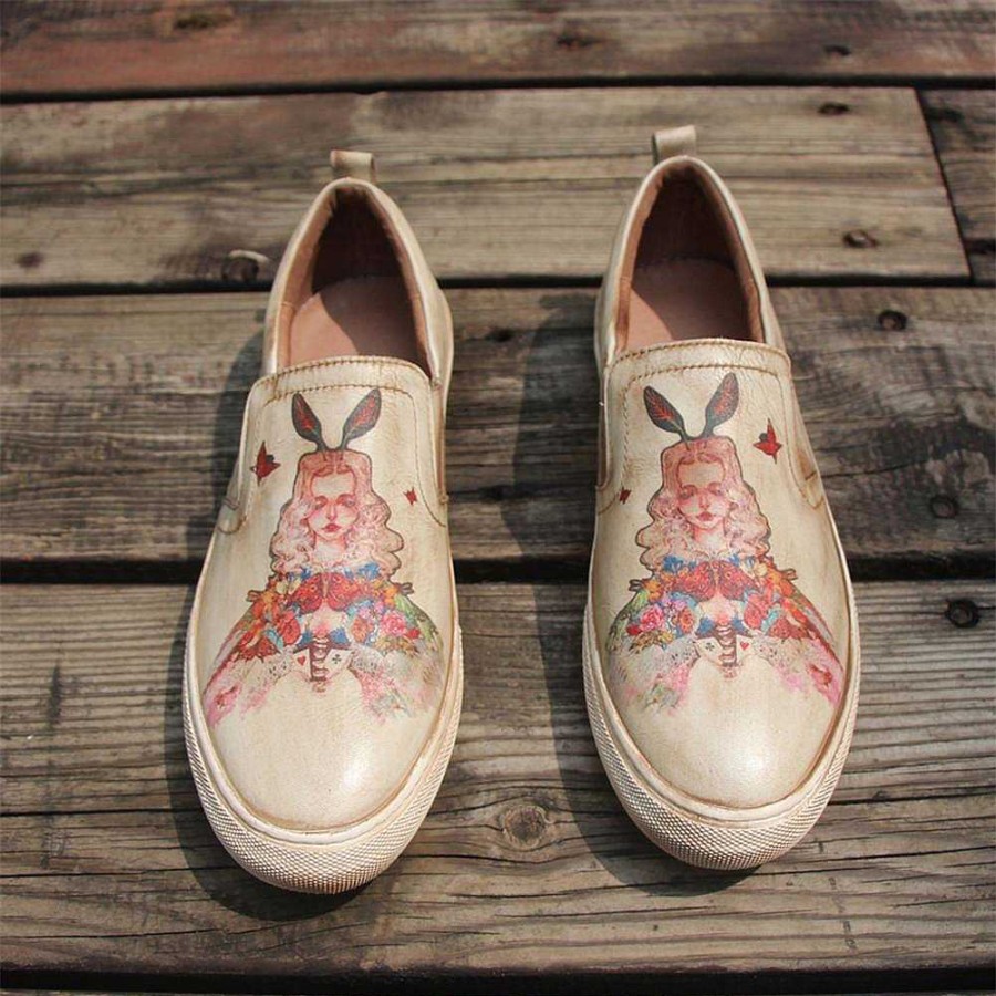 Dwarves Handmade Women'S Low Top Fashion Leather Sneakers Hand-Painted Princess