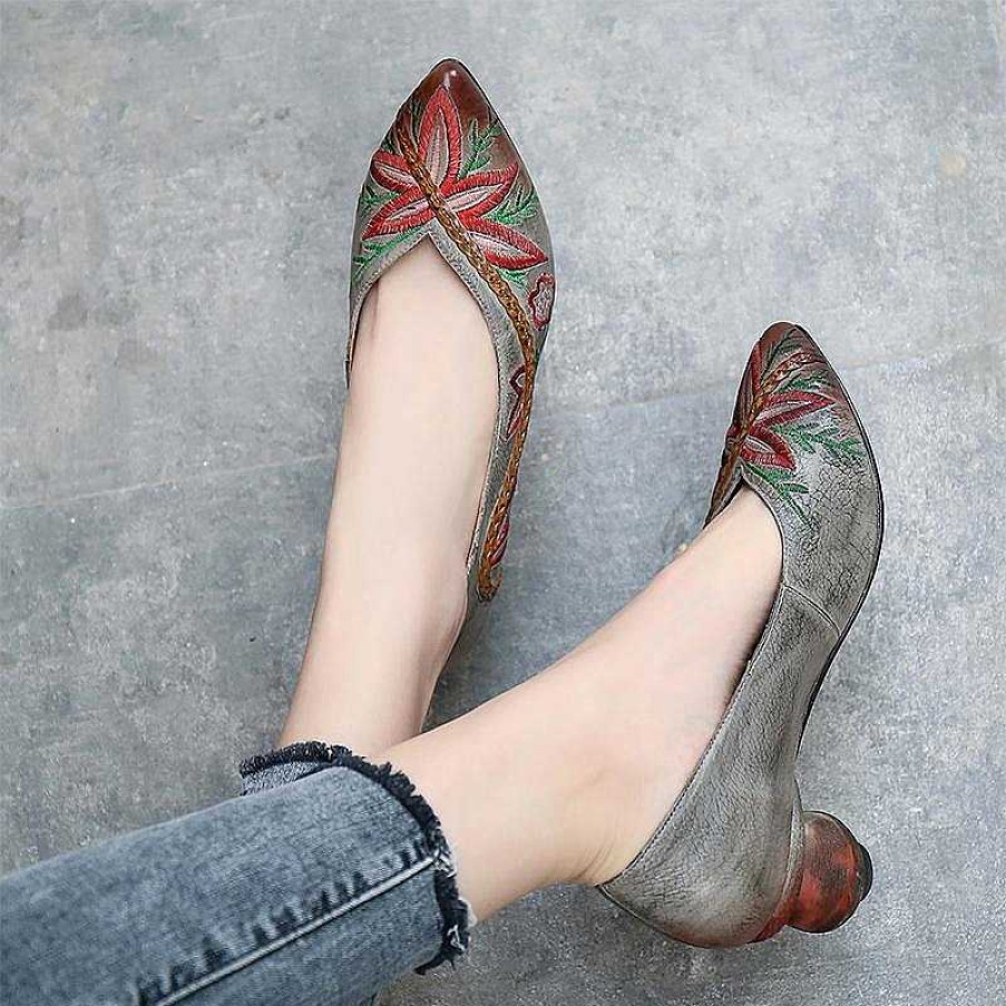 Dwarves Handmade Genuine Leather Retro Pointed Toe Heels Pumps Women Shoes Block Heels Slip On Office Shoes With Embroidering