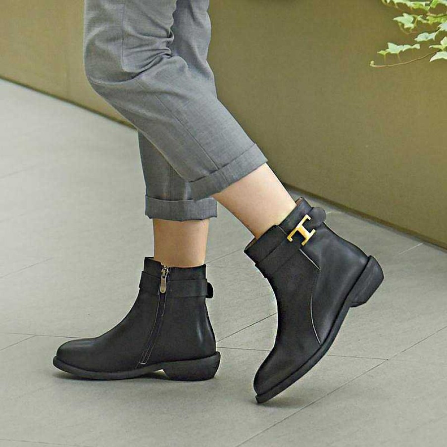 Dwarves Wide Fit Handmade Genuine Leather Round Toe Back Zip Low Heels Chic Mid-Calf Boots With Buckles Leather Lining