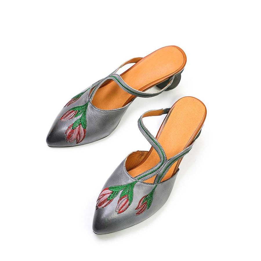 Dwarves Retro Style Embroidery Leather Pointed-Toe Mules For Women Block Heels /