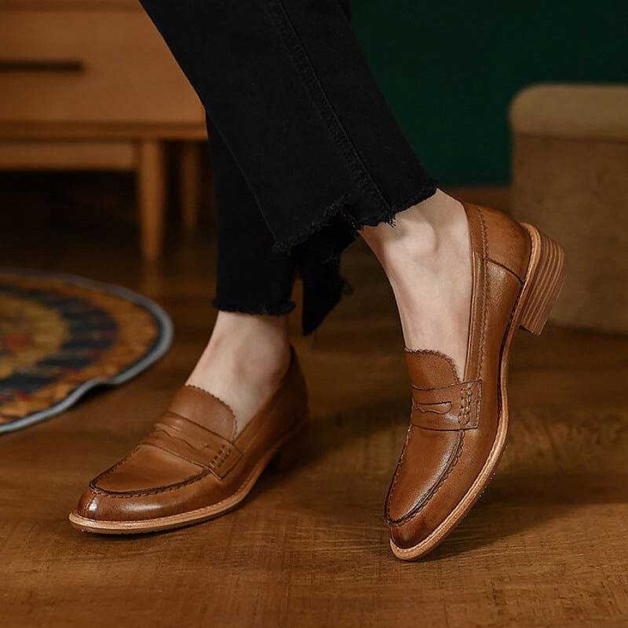 Dwarves Classic Leather Penny Loafers For Women Round Toe In /